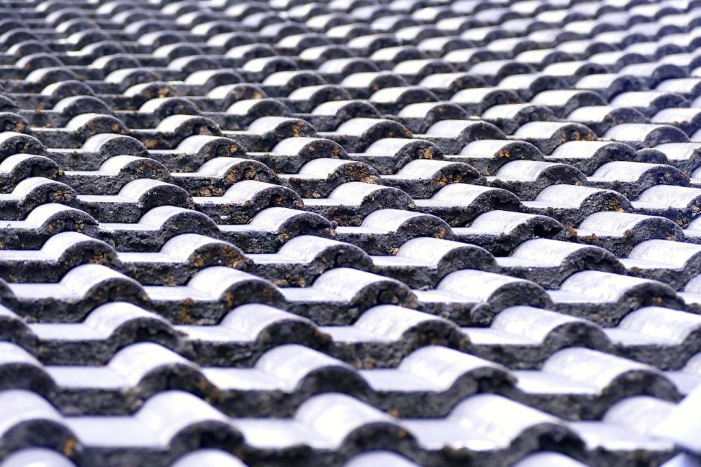 Professionele dakbedekking in Geleen met kwaliteitsmaterialen tegen weersomstandigheden